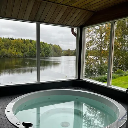 Villa Private House By The River *