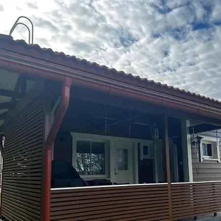 Private House By The River Rovaniemi